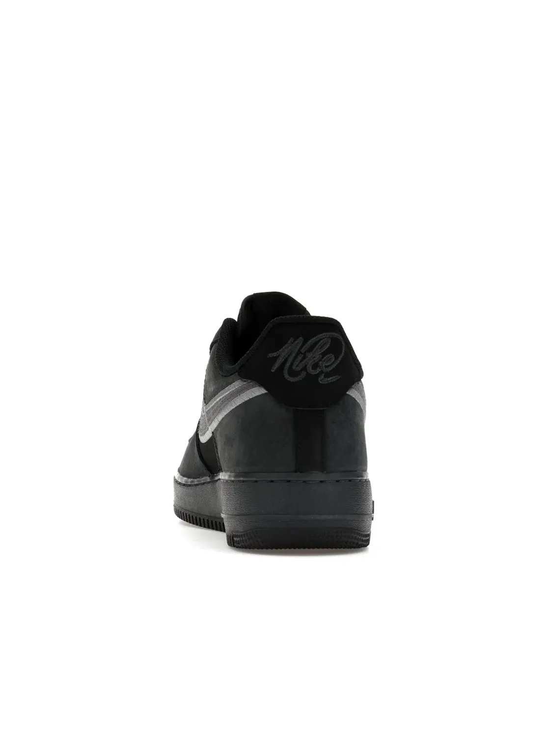Мужские кроссовки Lifestyle Nike Air Force 1 Low '07 LV8 — изображение 4 из 4