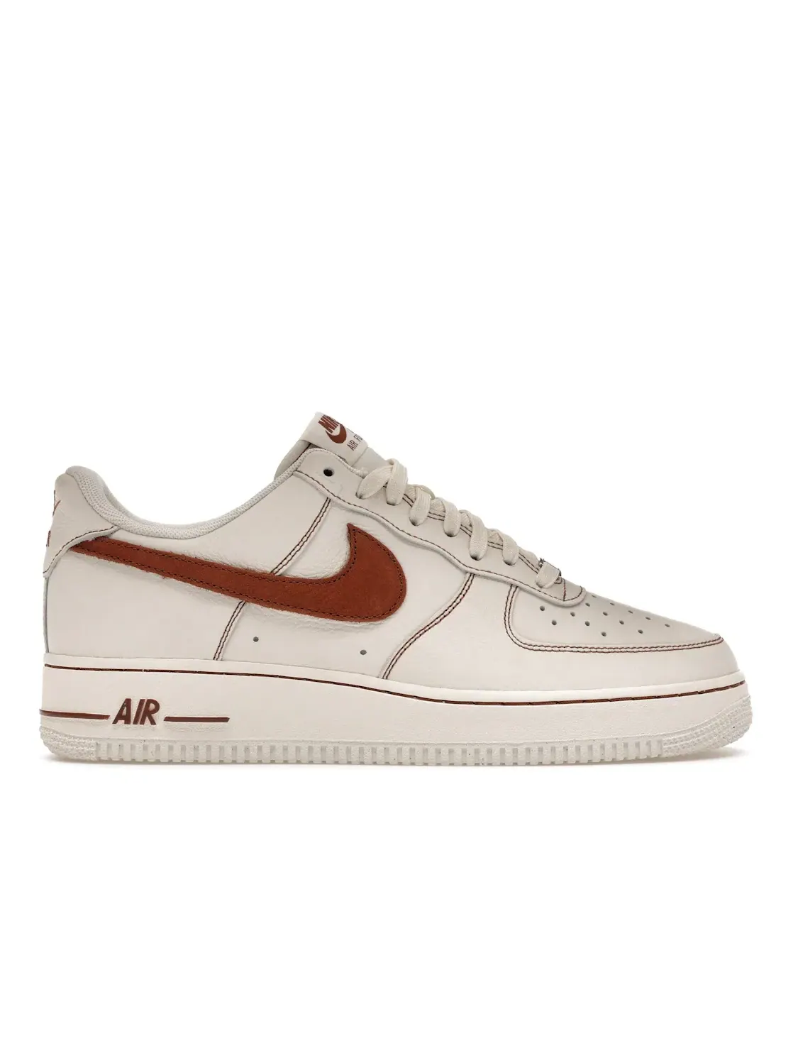 Мужские кроссовки Lifestyle Nike Air Force 1 Low '07 LV8 — изображение 1 из 4