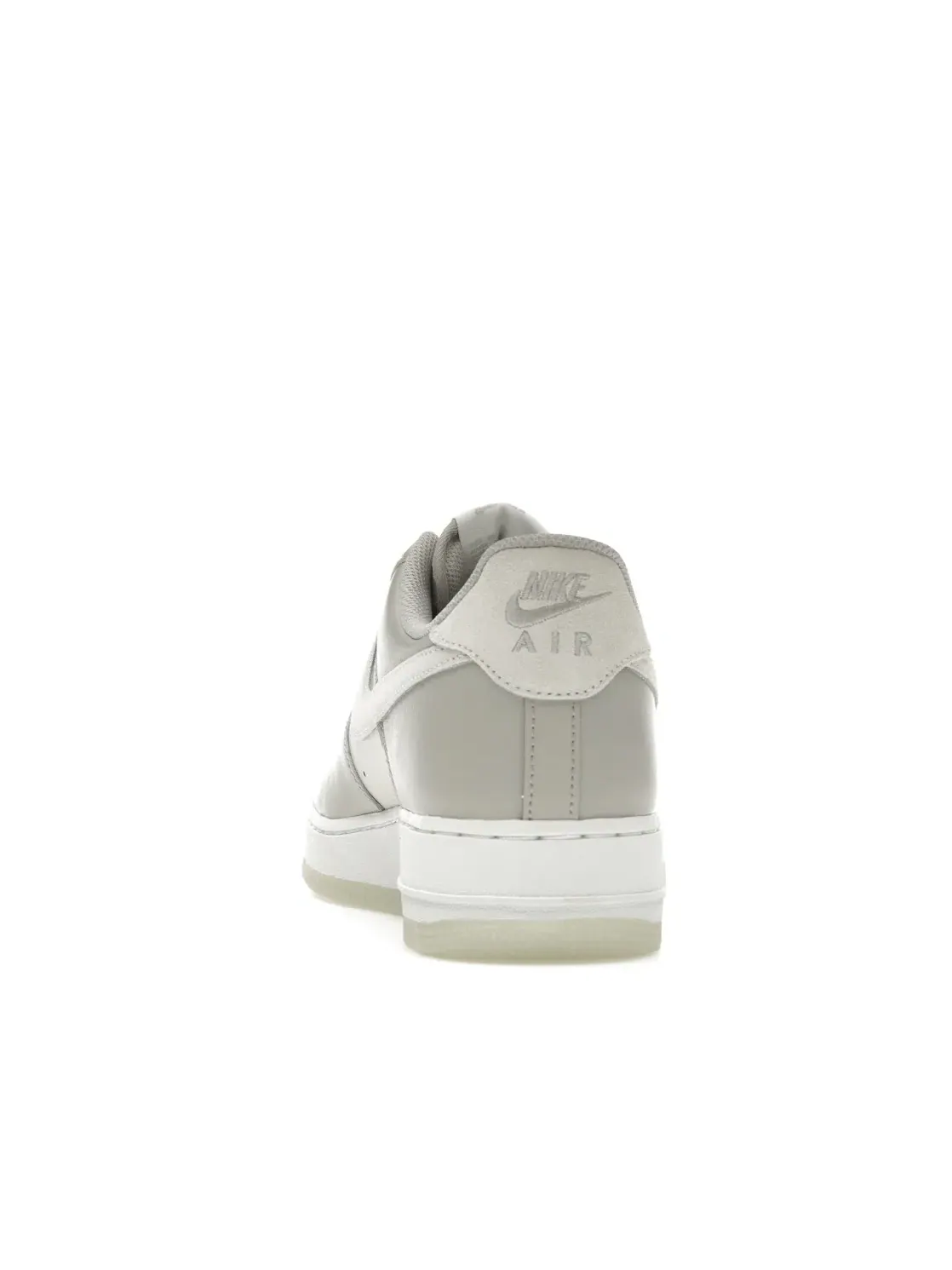 Мужские кроссовки Lifestyle Nike Air Force 1 Low '07 LV8 — изображение 4 из 4, светлый/светлый/белый