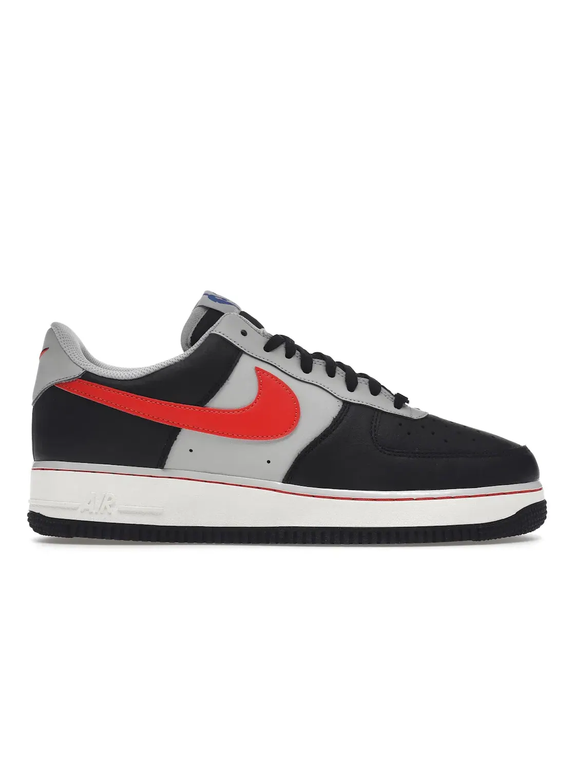 Мужские кроссовки с кожаным верхом Nike Air Force 1 Low '07 LV8 — изображение 1 из 4, черный/серый//красный