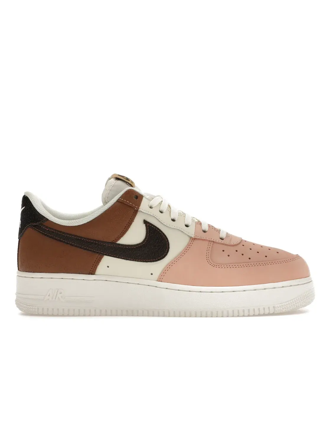 Мужские кроссовки Lifestyle Nike Air Force 1 Low '07 LV8 — изображение 1 из 4