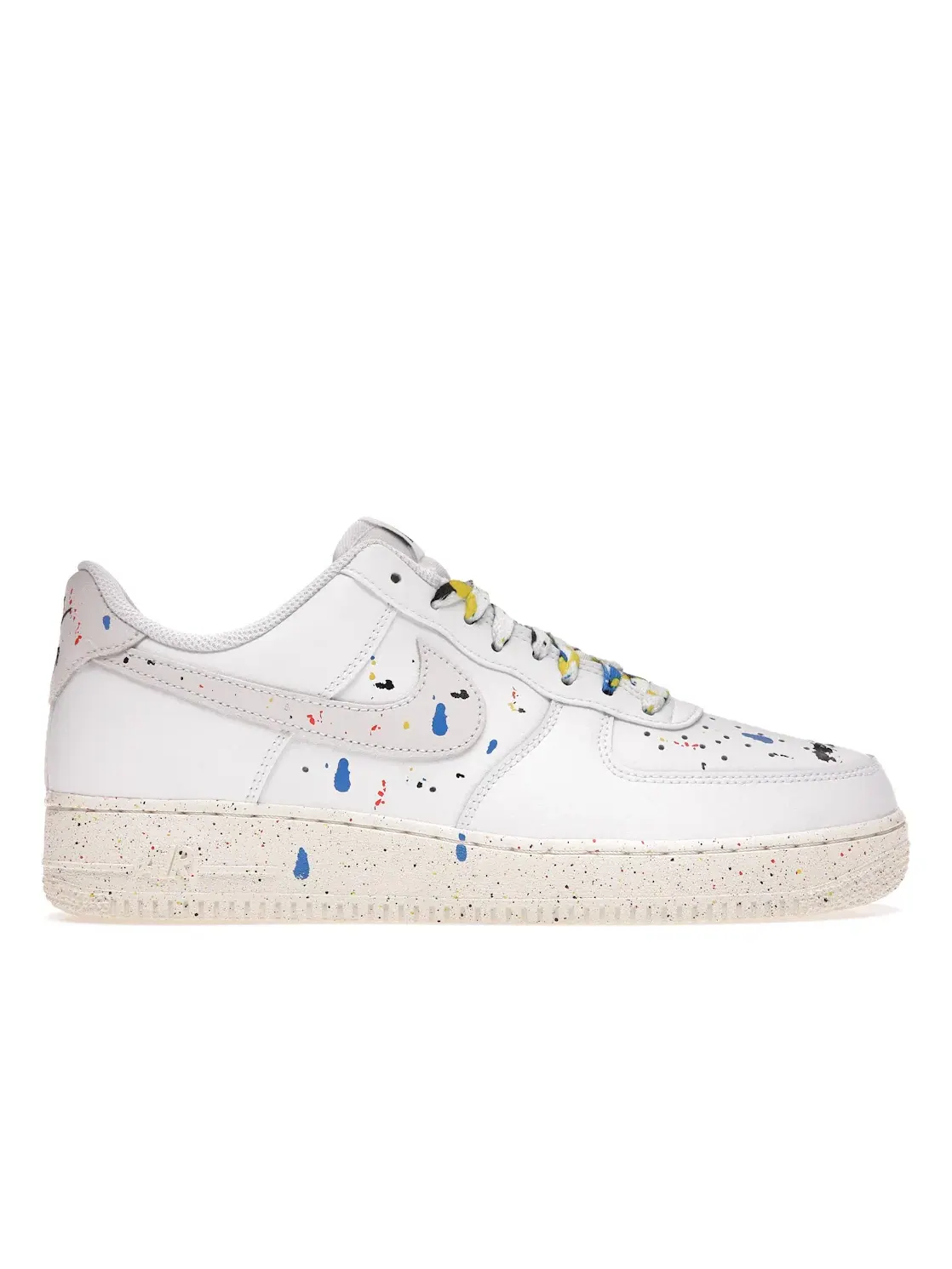 Мужские кроссовки Lifestyle Nike Air Force 1 Low '07 LV8 Paint Splatter White — изображение 1 из 4, белый/-белый-белый