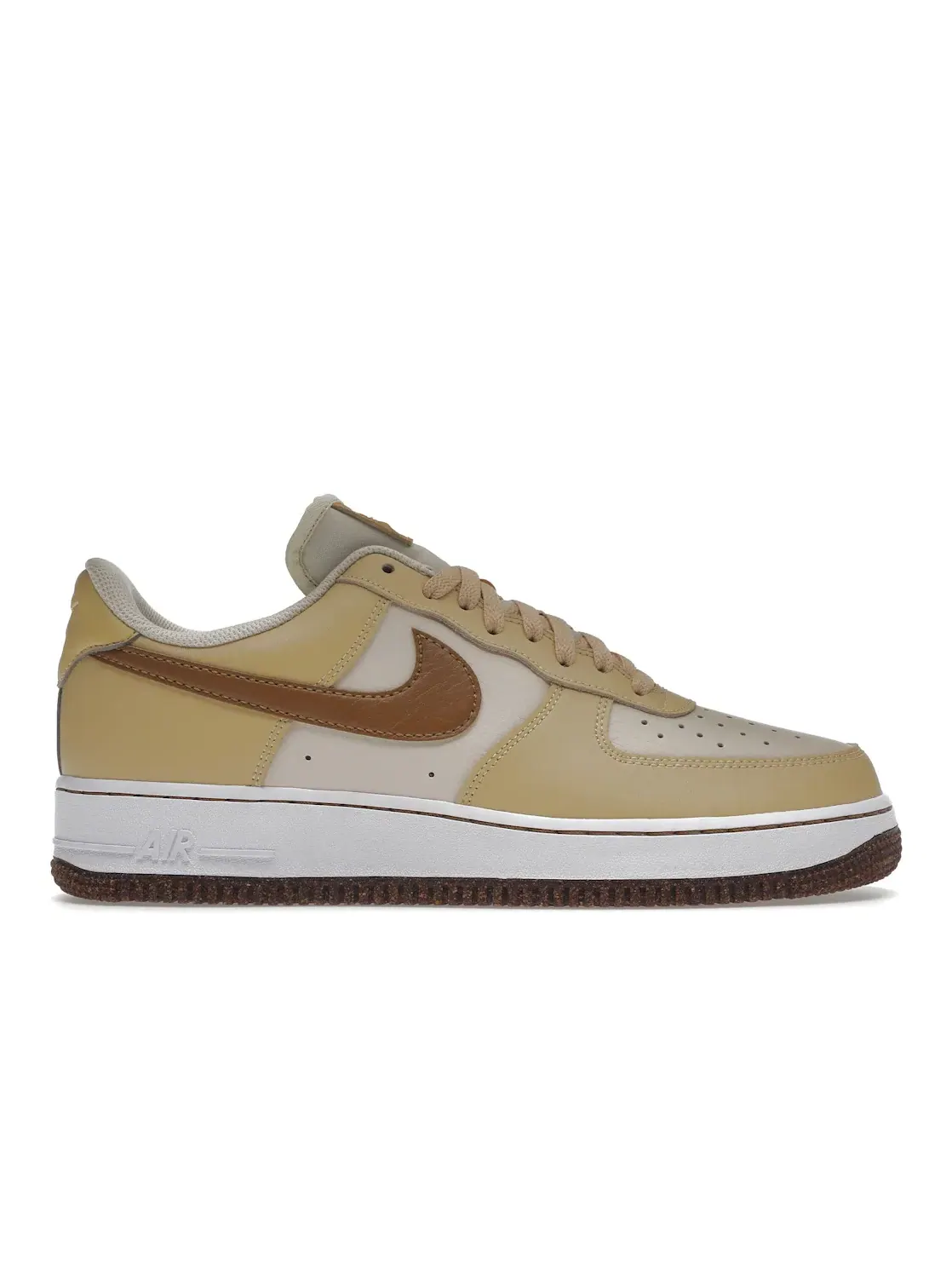 Мужские кроссовки из замши и холста Nike Air Force 1 Low '07 LV8 — изображение 1 из 4, белый//белый/коричневый