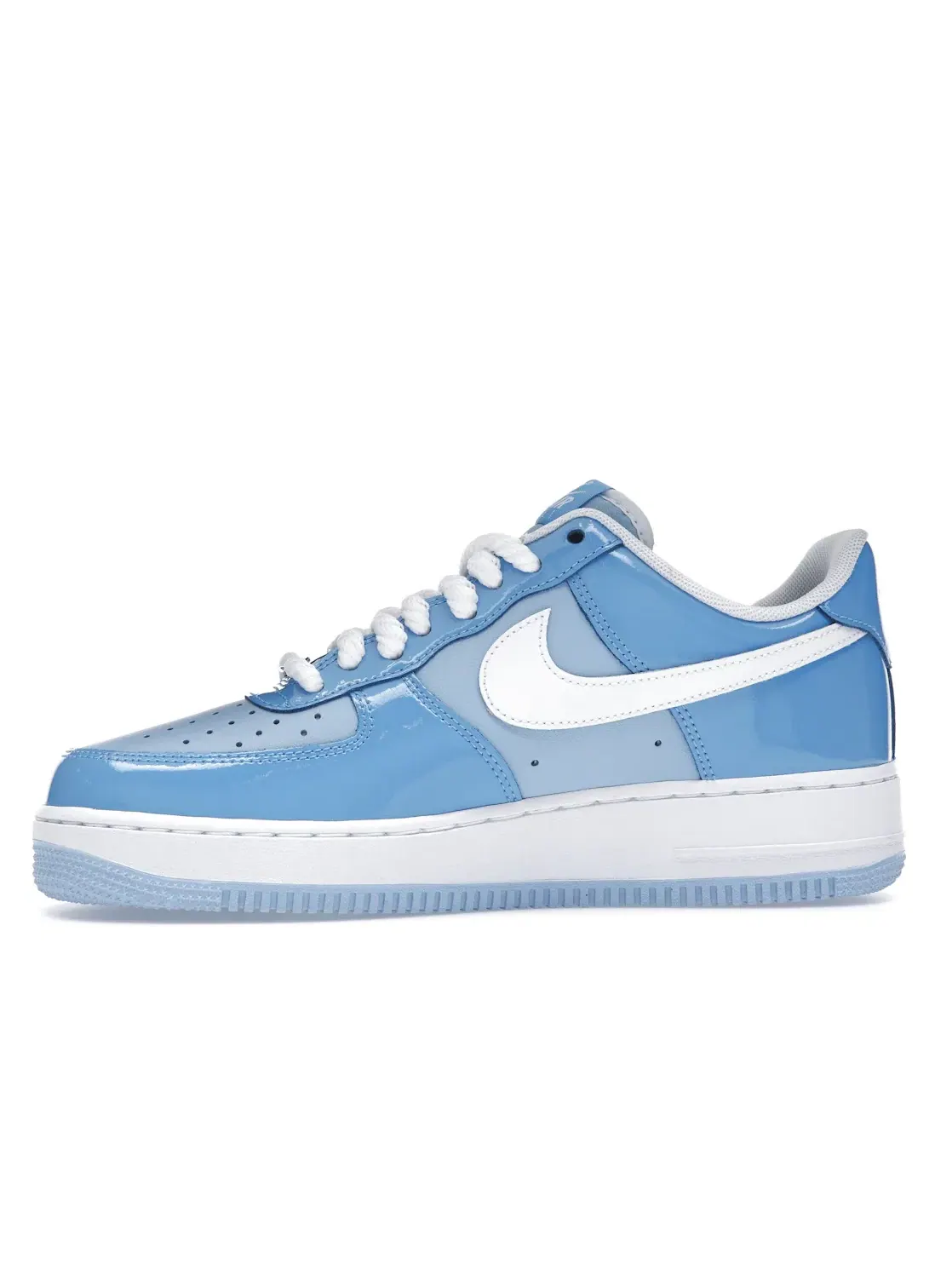 Мужские кроссовки с патентной кожей Nike Air Force 1 Low '07 LV8 — изображение 3 из 4, синий/синий/белый