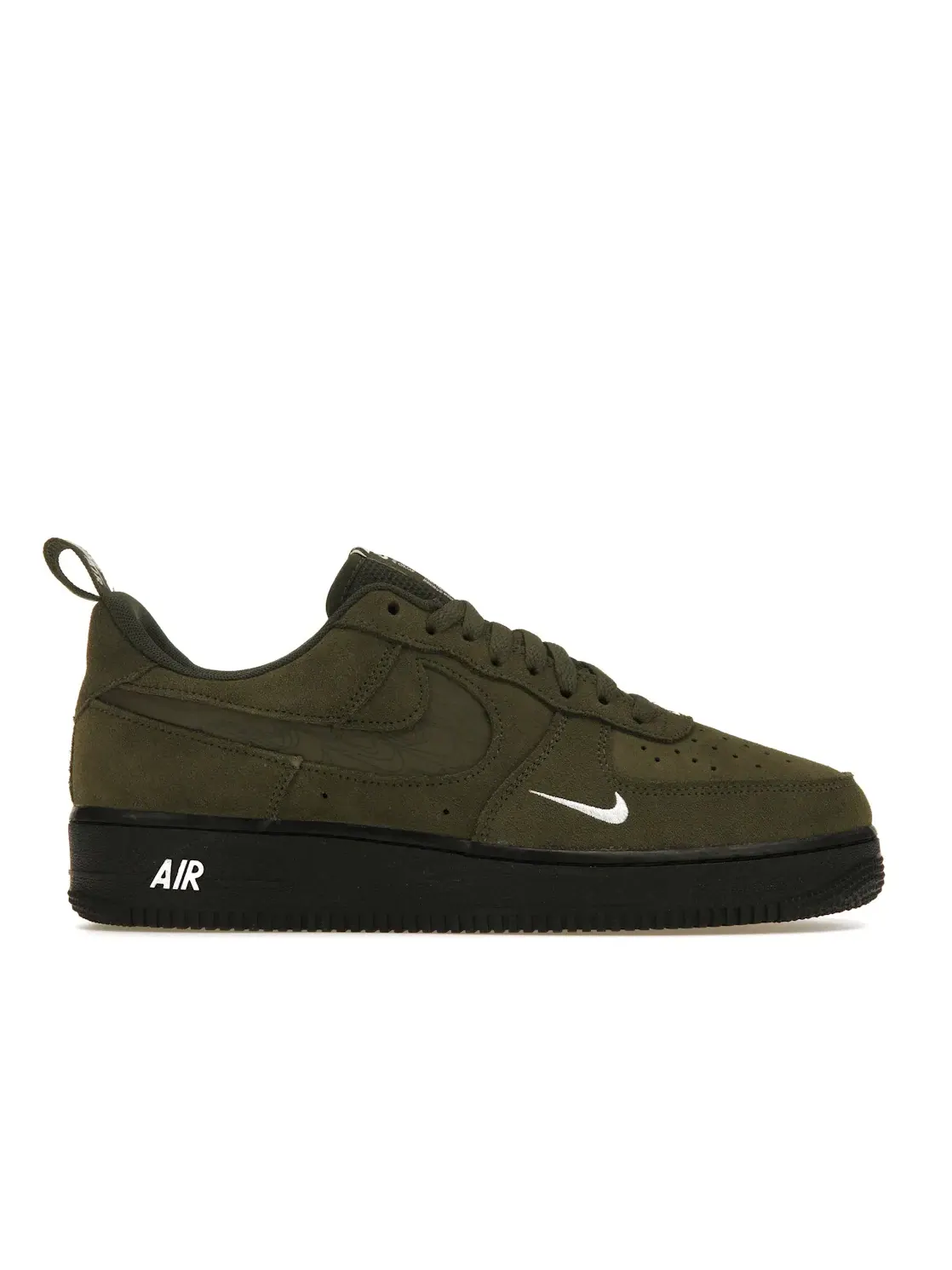 Мужские кроссовки с кожаным верхом Nike Air Force 1 Low '07 LV8 SE — изображение 1 из 4, хаки/хаки/белый/черный