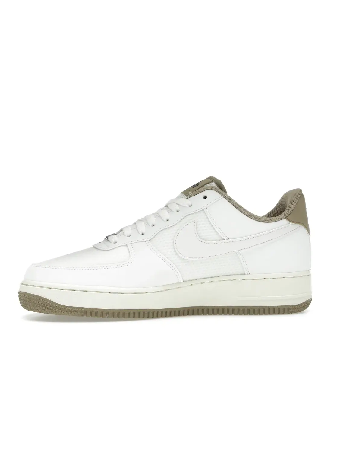 Мужские кроссовки Lifestyle Nike Air Force 1 Low '07 LV8 — изображение 3 из 4, белый/хаки//белый