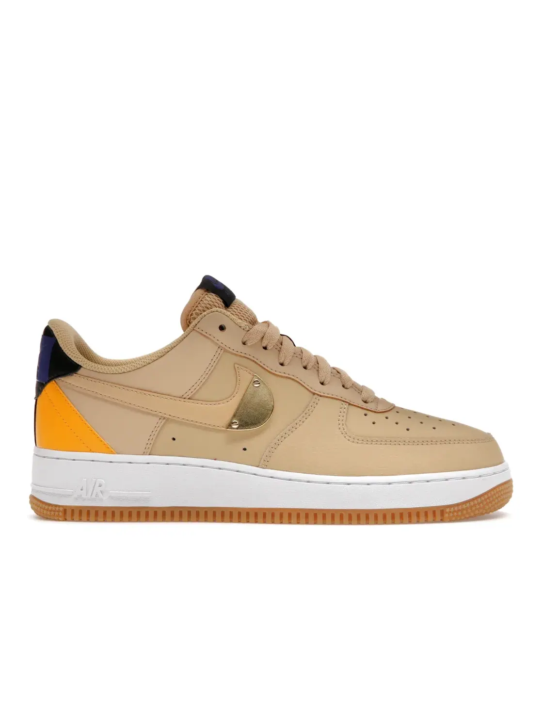 Мужские кроссовки Lifestyle Nike Air Force 1 Low 07 LV8 — изображение 1 из 4