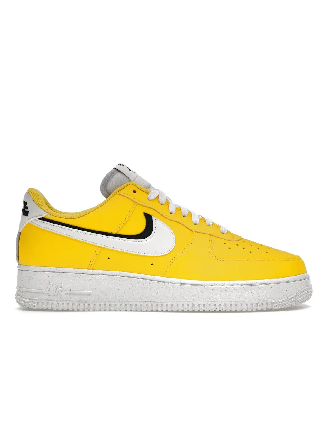 Мужские кроссовки Lifestyle с принтом Nike Air Force 1 Low '07 LV8 — изображение 1 из 4, желтый/-черный-желтый