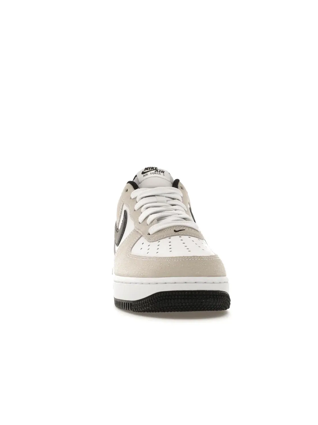 Мужские кроссовки Lifestyle Nike Air Force 1 Low '07 LV8 — изображение 2 из 4, белый/черный/белый
