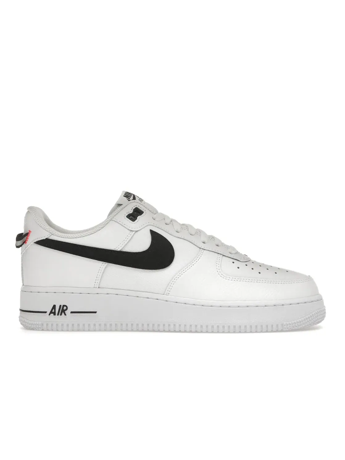 Мужские кроссовки Lifestyle Nike Air Force 1 Low '07 LV8 — изображение 1 из 4, белый/черный/яркий