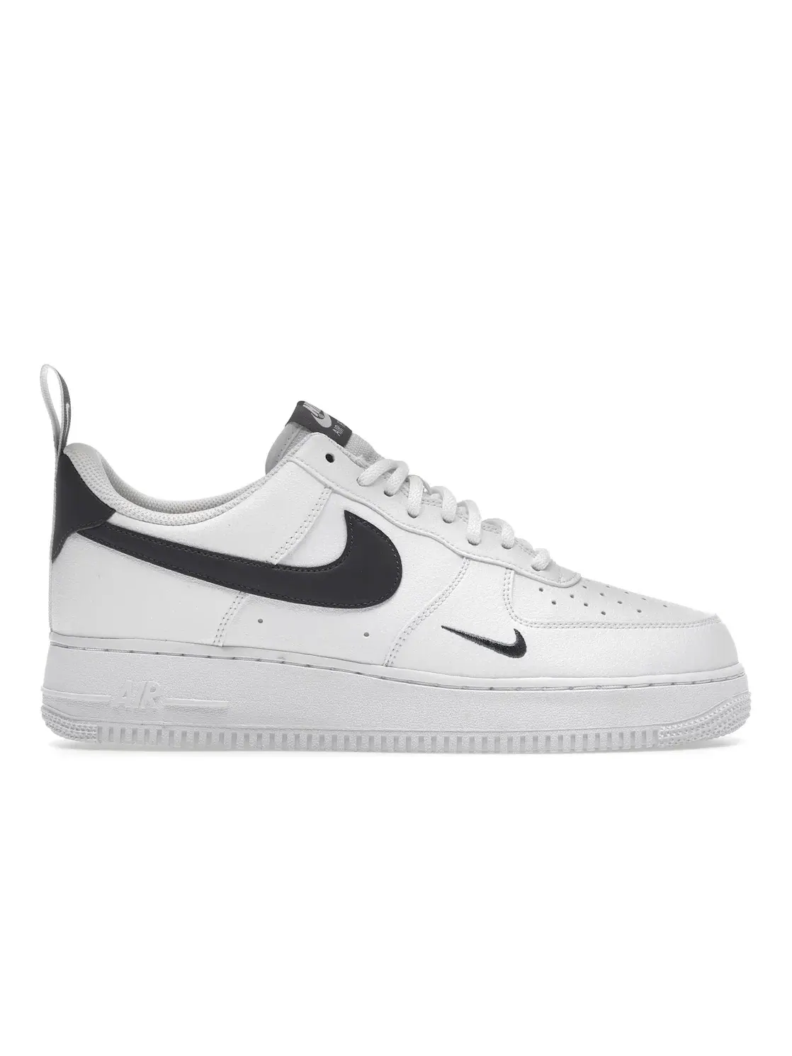Мужские кроссовки Lifestyle Nike Air Force 1 Low '07 LV8 — изображение 1 из 4