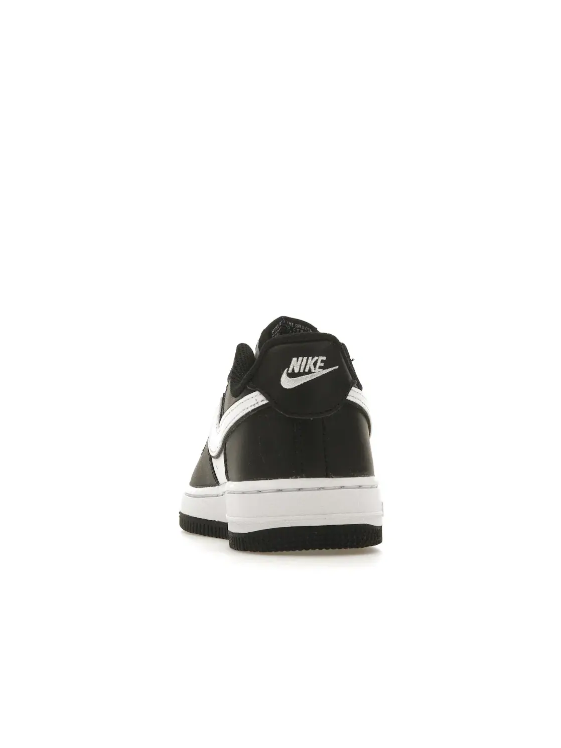 Детские кроссовки Lifestyle Nike Air Force 1 Low '07 LV8 — изображение 4 из 4, черный/черный/белый