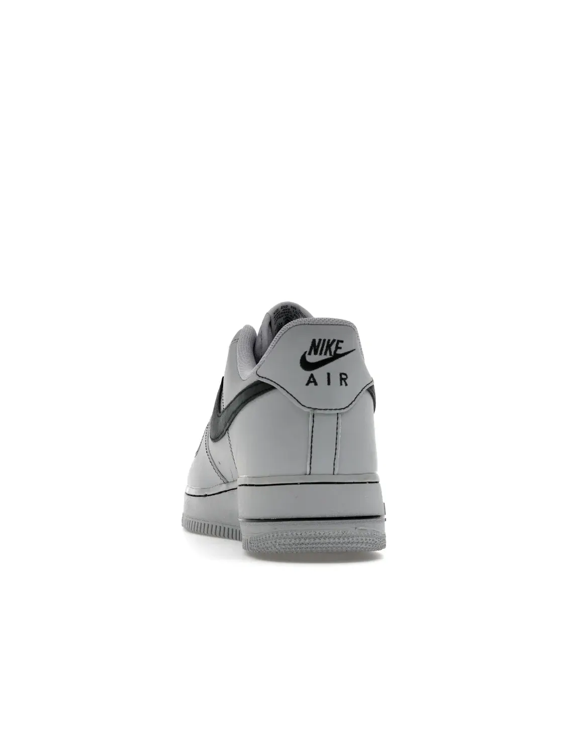 Мужские кроссовки Lifestyle с цветовой гаммой Nike Air Force 1 Low '07 LV8 — изображение 4 из 4, серый/черный