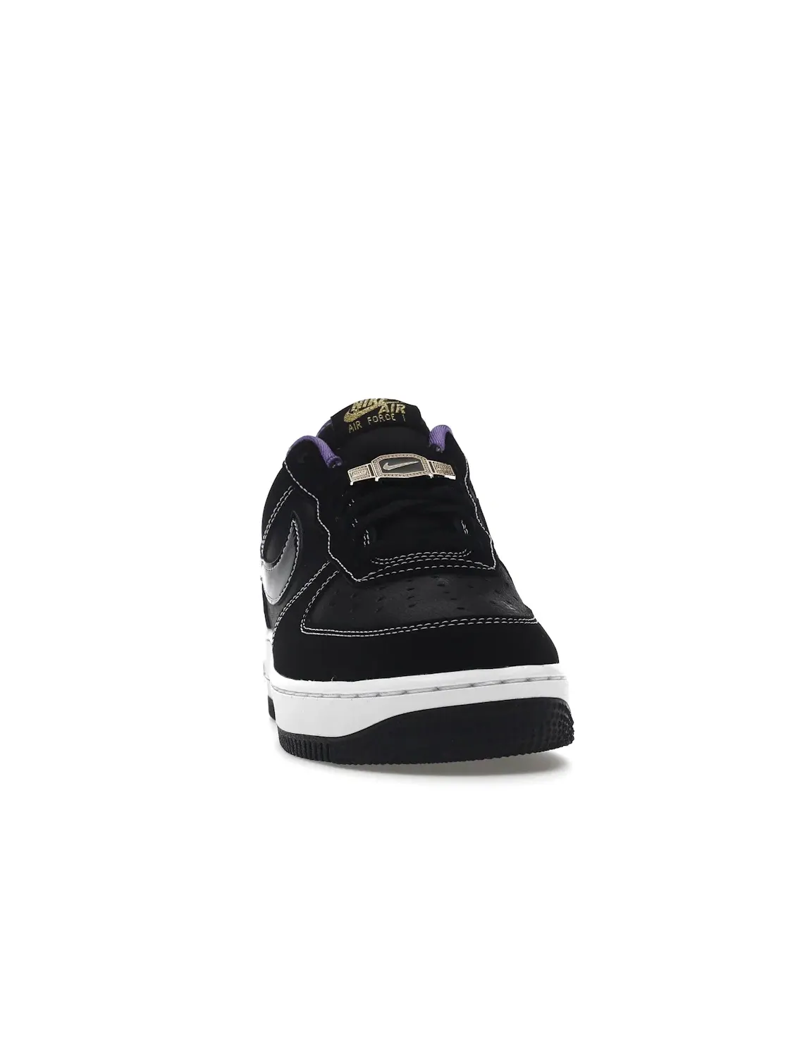 Мужские кроссовки Lifestyle с принтом Nike Air Force 1 Low '07 LV8 — изображение 2 из 4