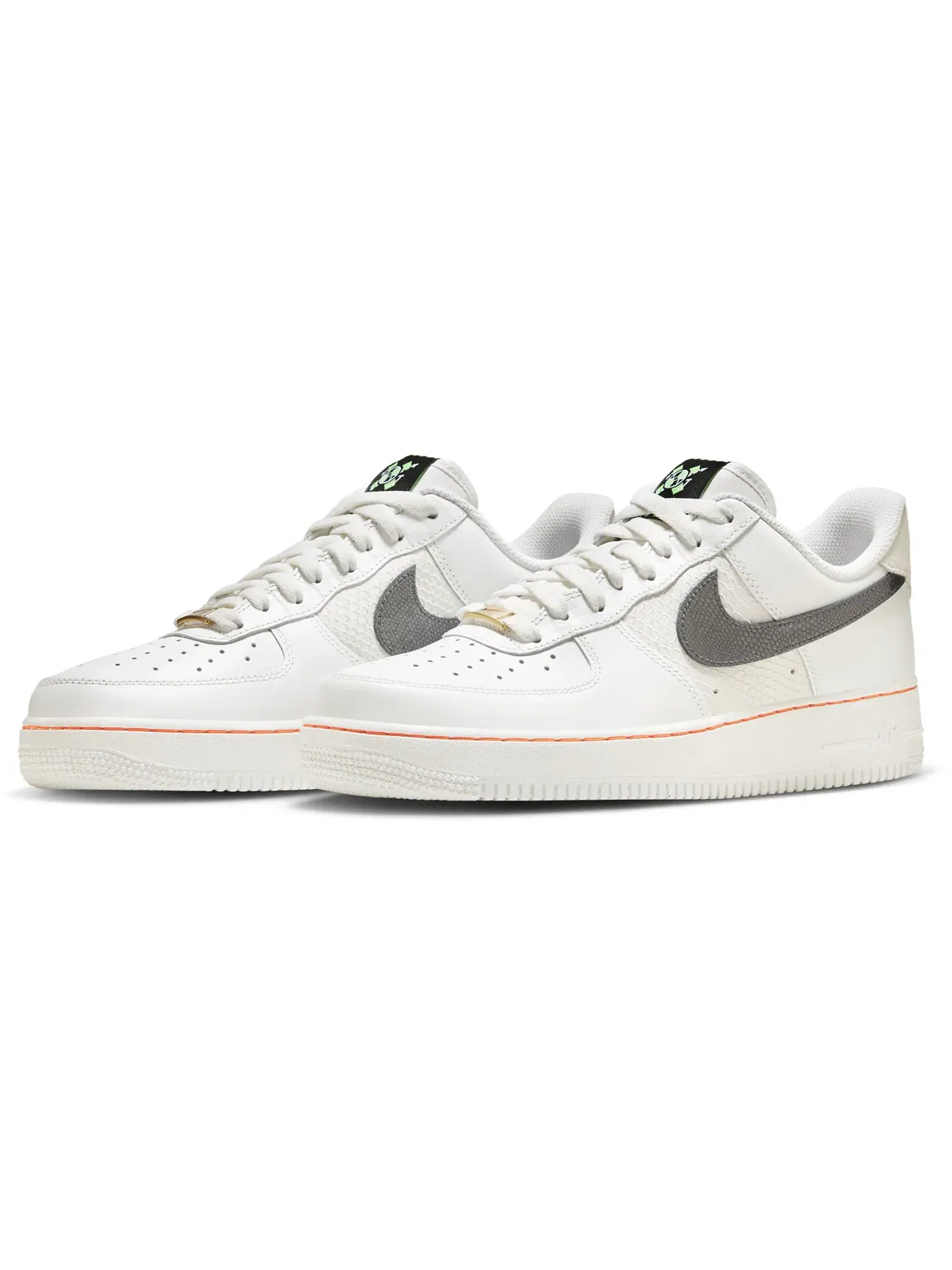 Мужские кроссовки для повседневной носки Nike Air Force 1 Low '07 LV8 — изображение 2 из 4