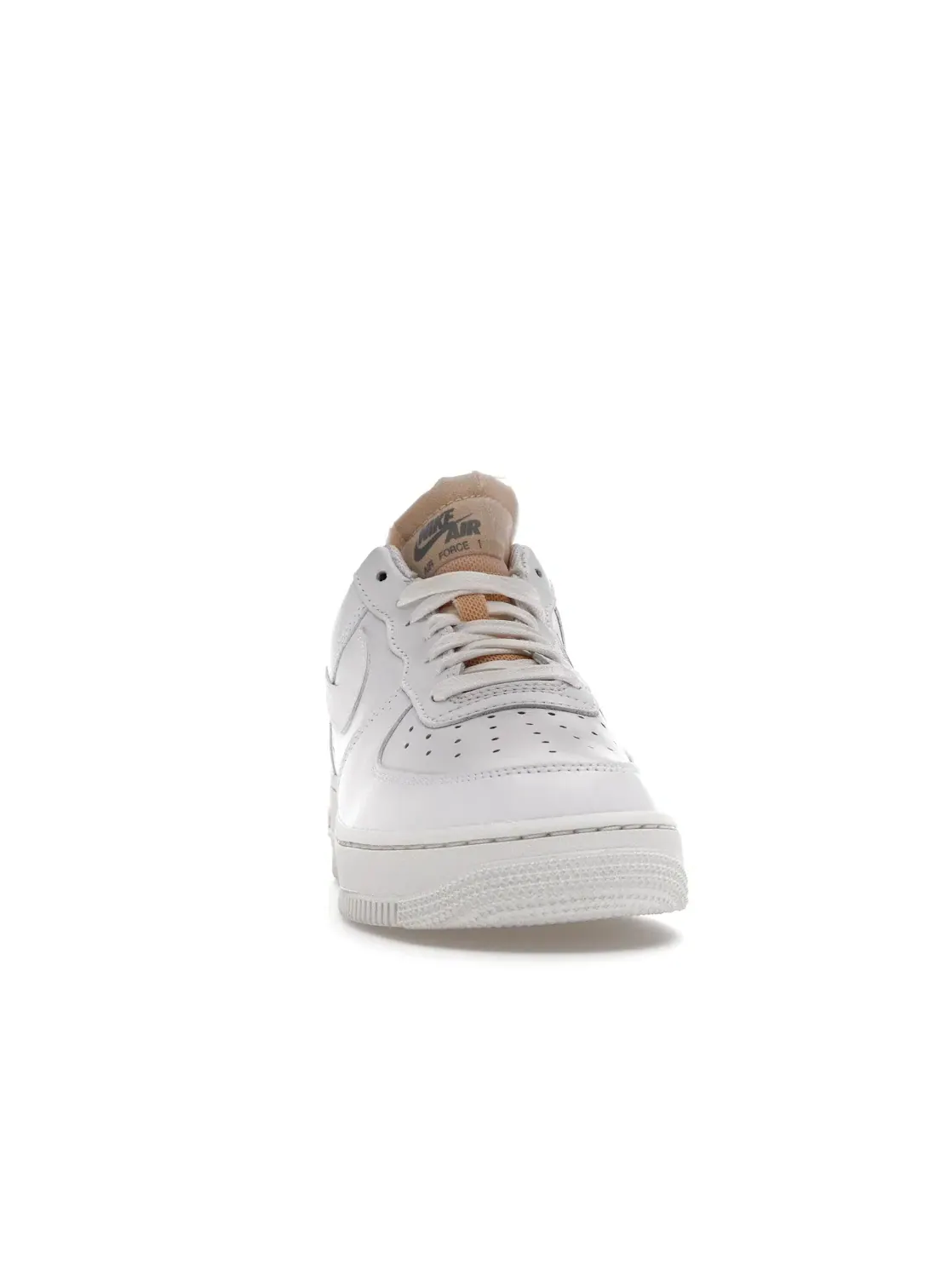Женские кроссовки Lifestyle с блестками Nike Air Force 1 Low '07 LX — изображение 2 из 4, белый/белый-белый-белый