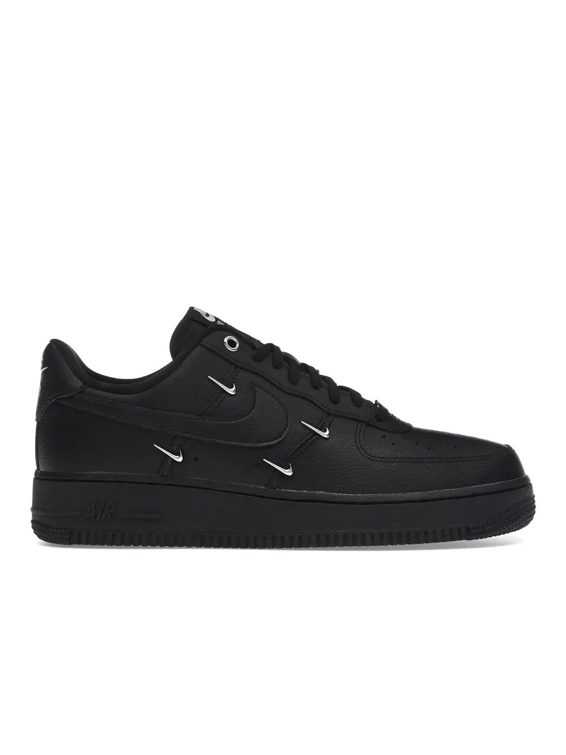 Женские кроссовки Lifestyle Nike Air Force 1 Low '07 LX — изображение 1 из 4