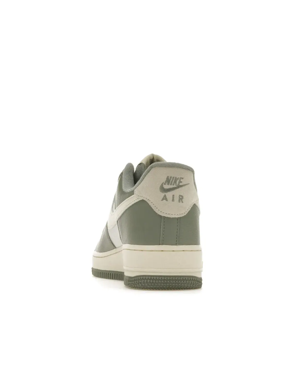 Мужские кроссовки с премиальным верхом Nike Air Force 1 Low '07 LX — изображение 4 из 4, зеленый