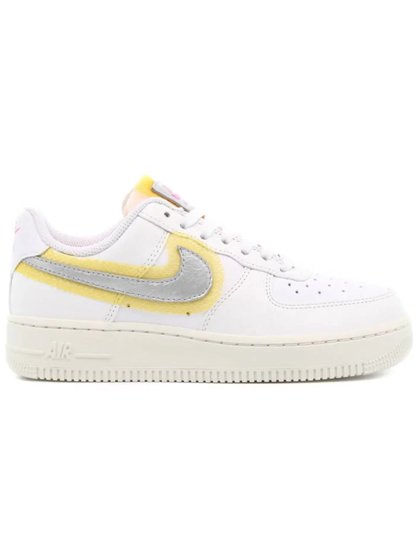 Женские кроссовки Lifestyle Nike Air Force 1 Low '07 LX — изображение 1 из 1