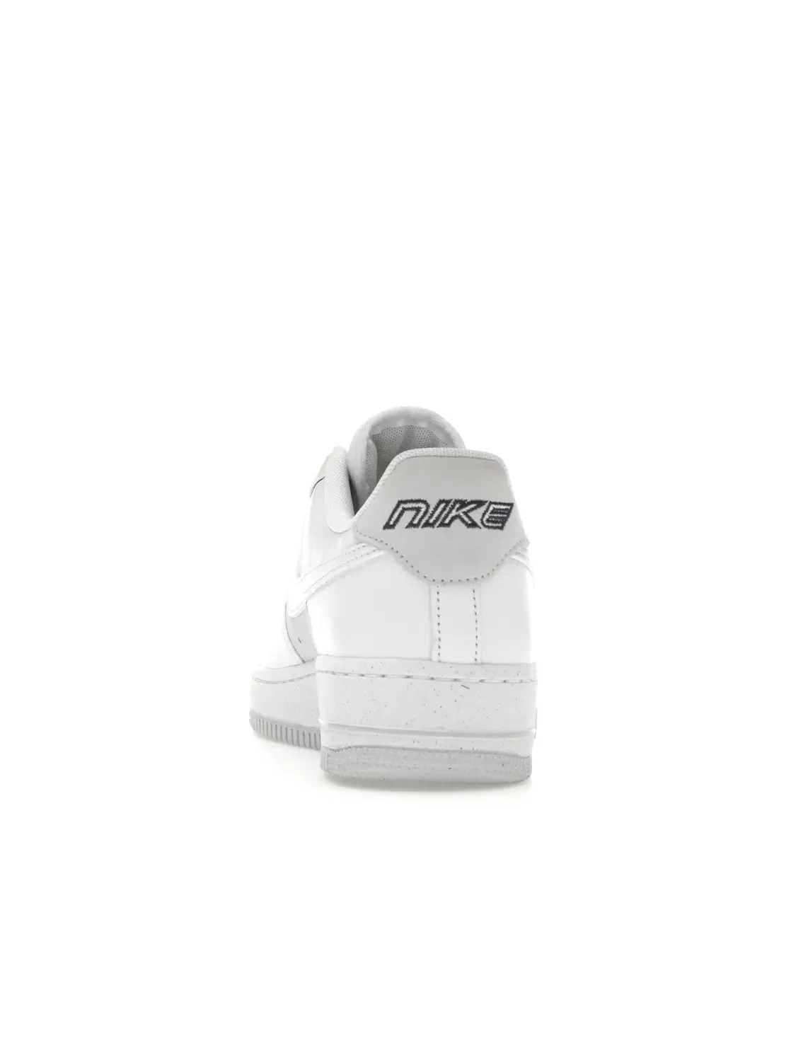 Женские кроссовки с перфорацией Nike Air Force 1 Low '07 LX Nike — изображение 4 из 4