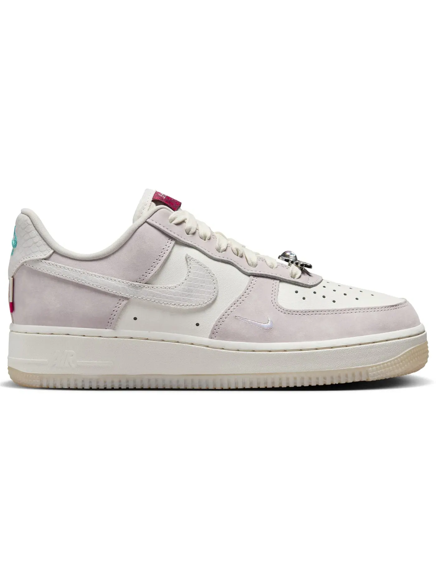 Женские кроссовки Nike Air Force 1 Low '07 LX — изображение 1 из 1, платиновый фиолетовый