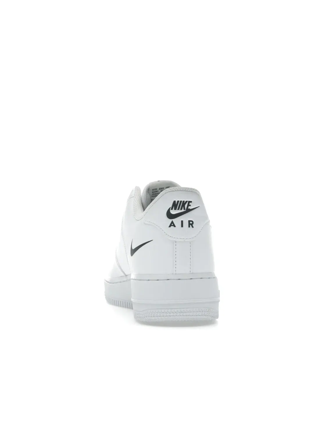 Мужские кроссовки Lifestyle Nike Air Force 1 Low '07 — изображение 4 из 4