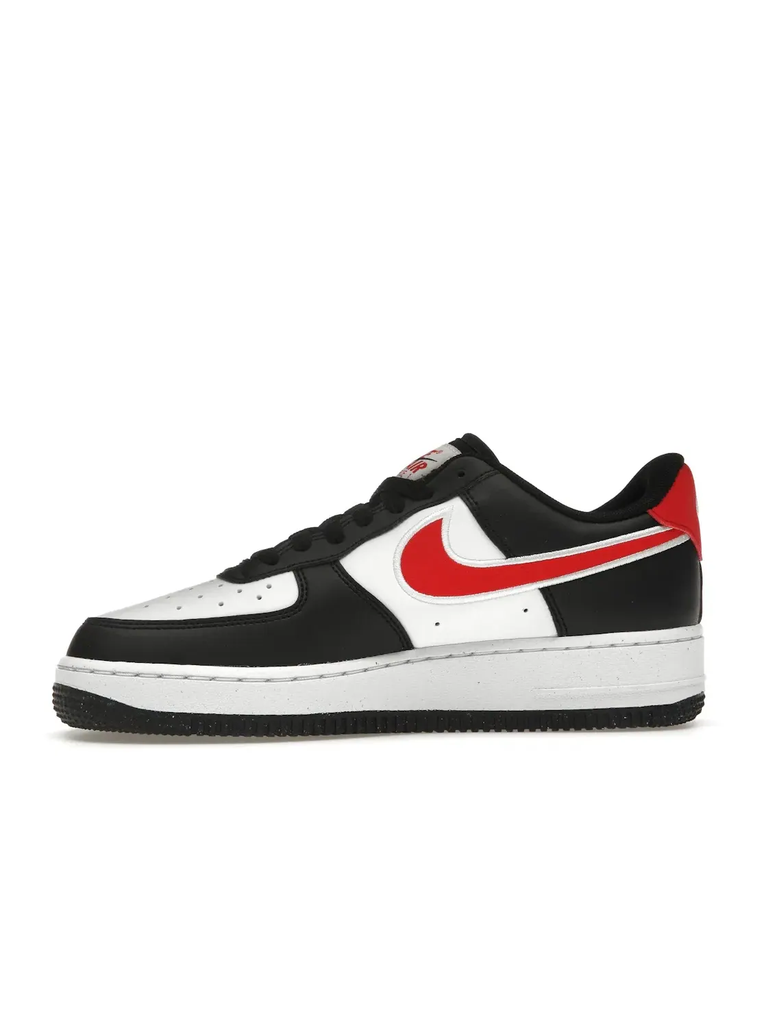 Мужские кроссовки Lifestyle Nike Air Force 1 Low '07 Next Nature — изображение 3 из 4, черный/белый/красный