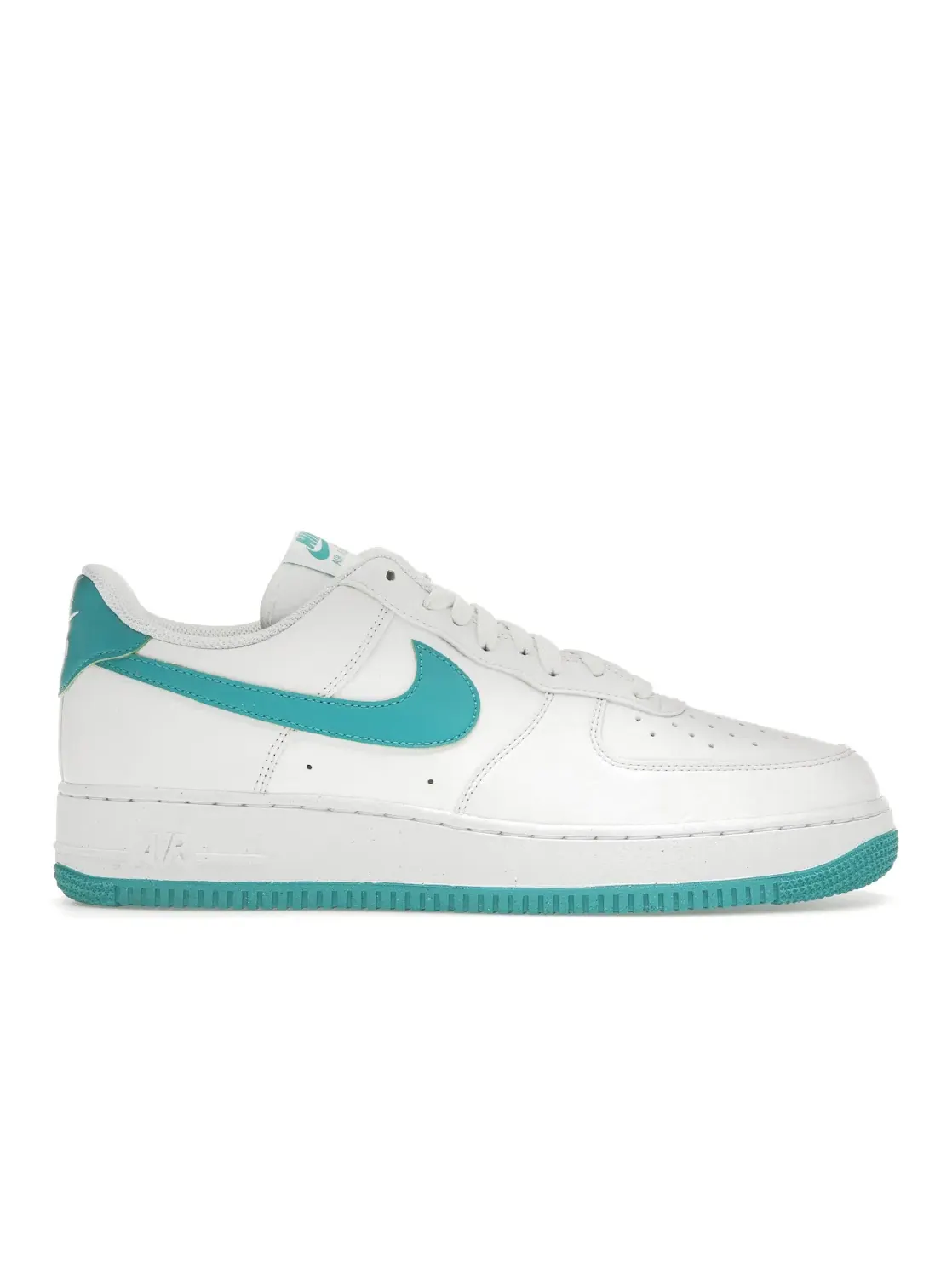 Женские кроссовки с низким верхом Nike Air Force 1 Low '07 Next Nature Nike — изображение 1 из 4, белый/белый