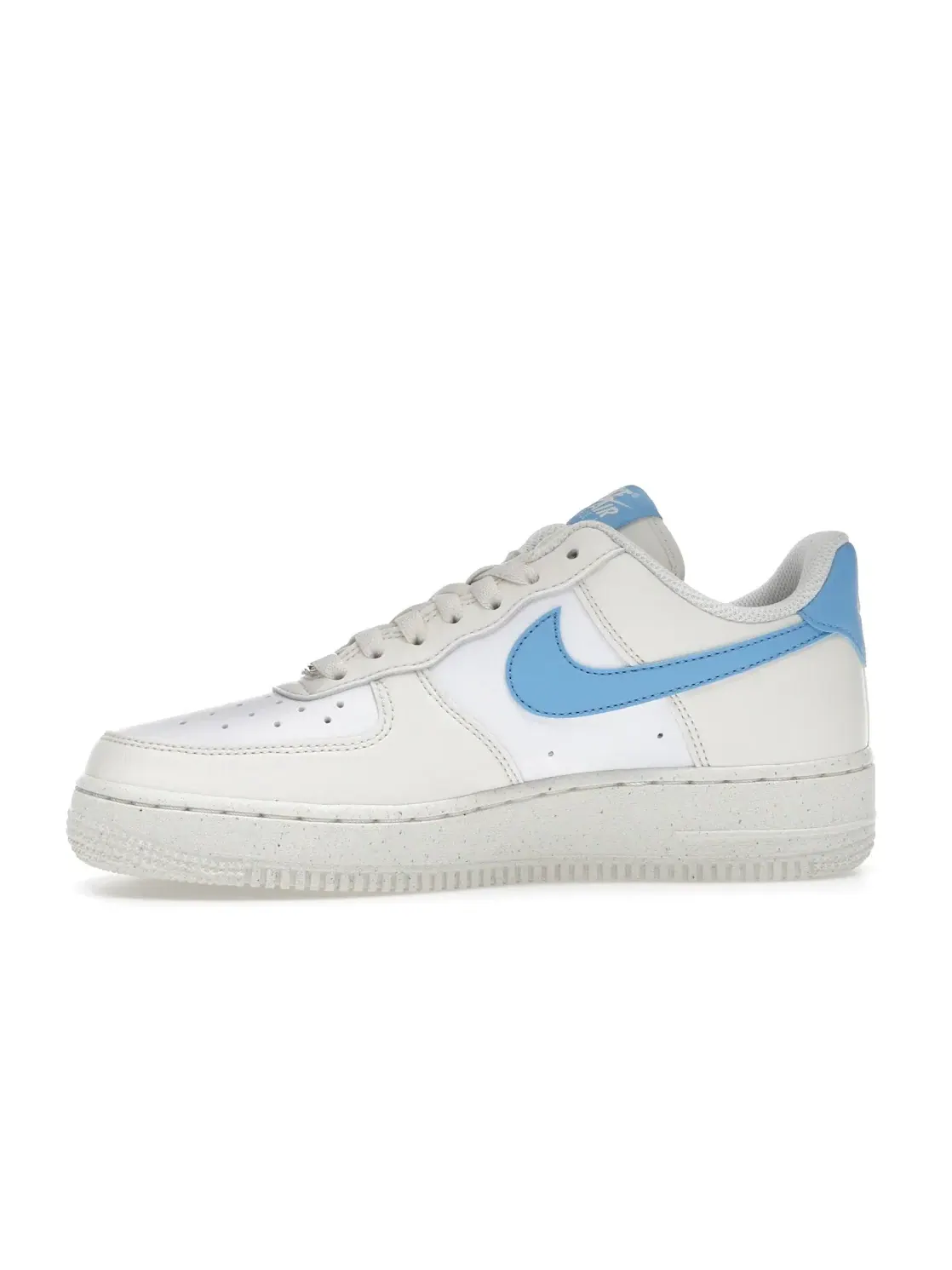 Женские кроссовки Lifestyle Nike Air Force 1 Low '07 Next Nature — изображение 3 из 4
