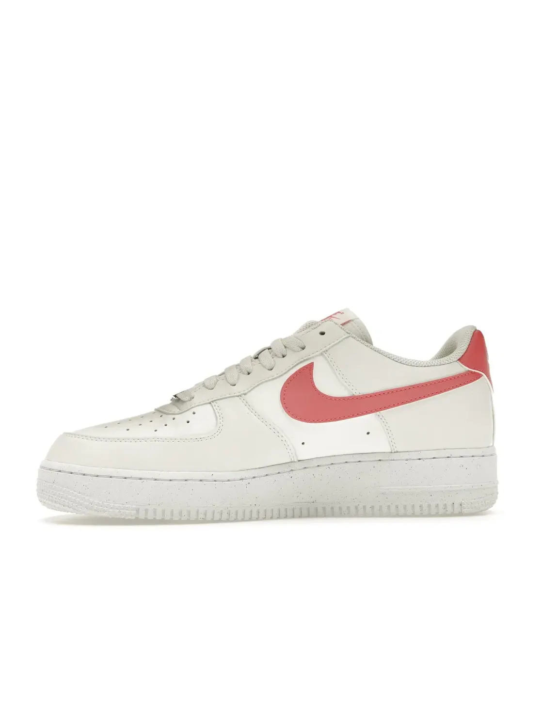 Женские кроссовки Lifestyle Nike Air Force 1 Low '07 — изображение 3 из 4, белый/-белый