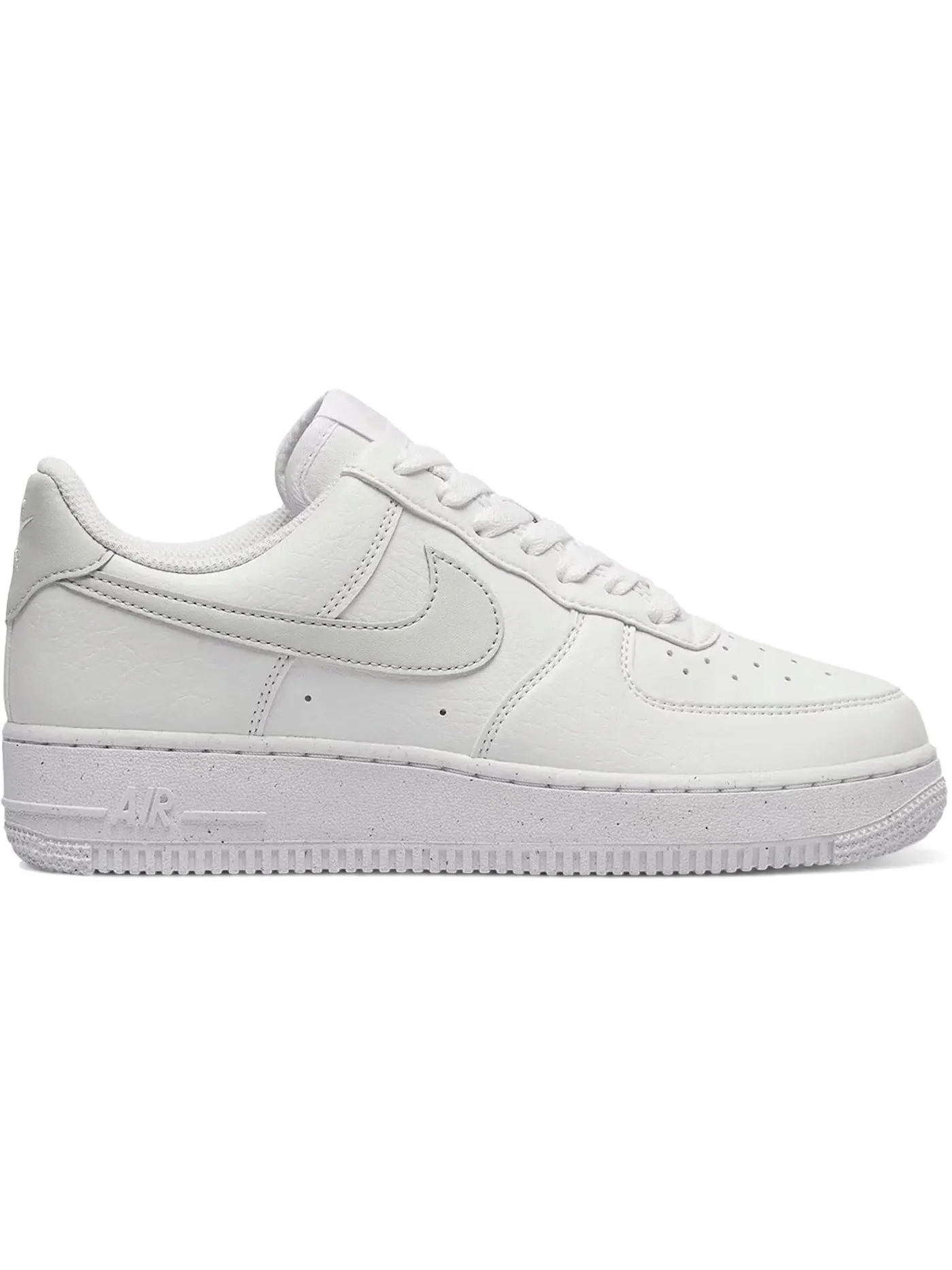 Женские кроссовки с низким верхом Nike Air Force 1 Low '07 Next Nature Nike — изображение 1 из 1, белый/серый