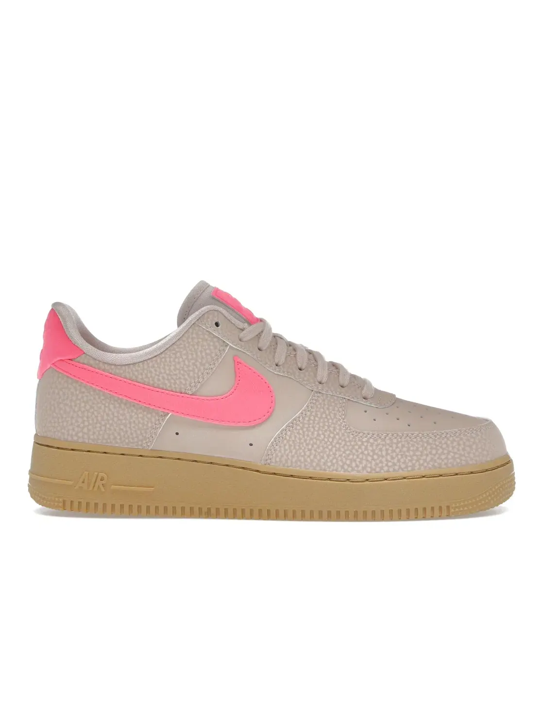 Женские кроссовки Nike Air Force 1 Low '07 Nike — изображение 1 из 4