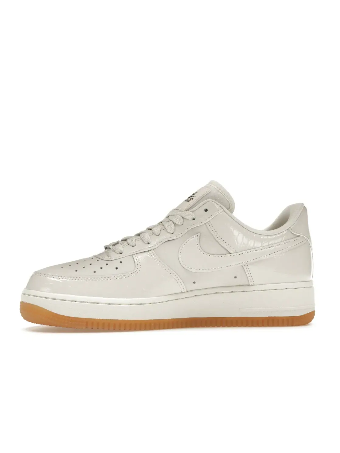 Женские кроссовки Lifestyle Nike Air Force 1 Low '07 — изображение 3 из 4, светлый коричневый