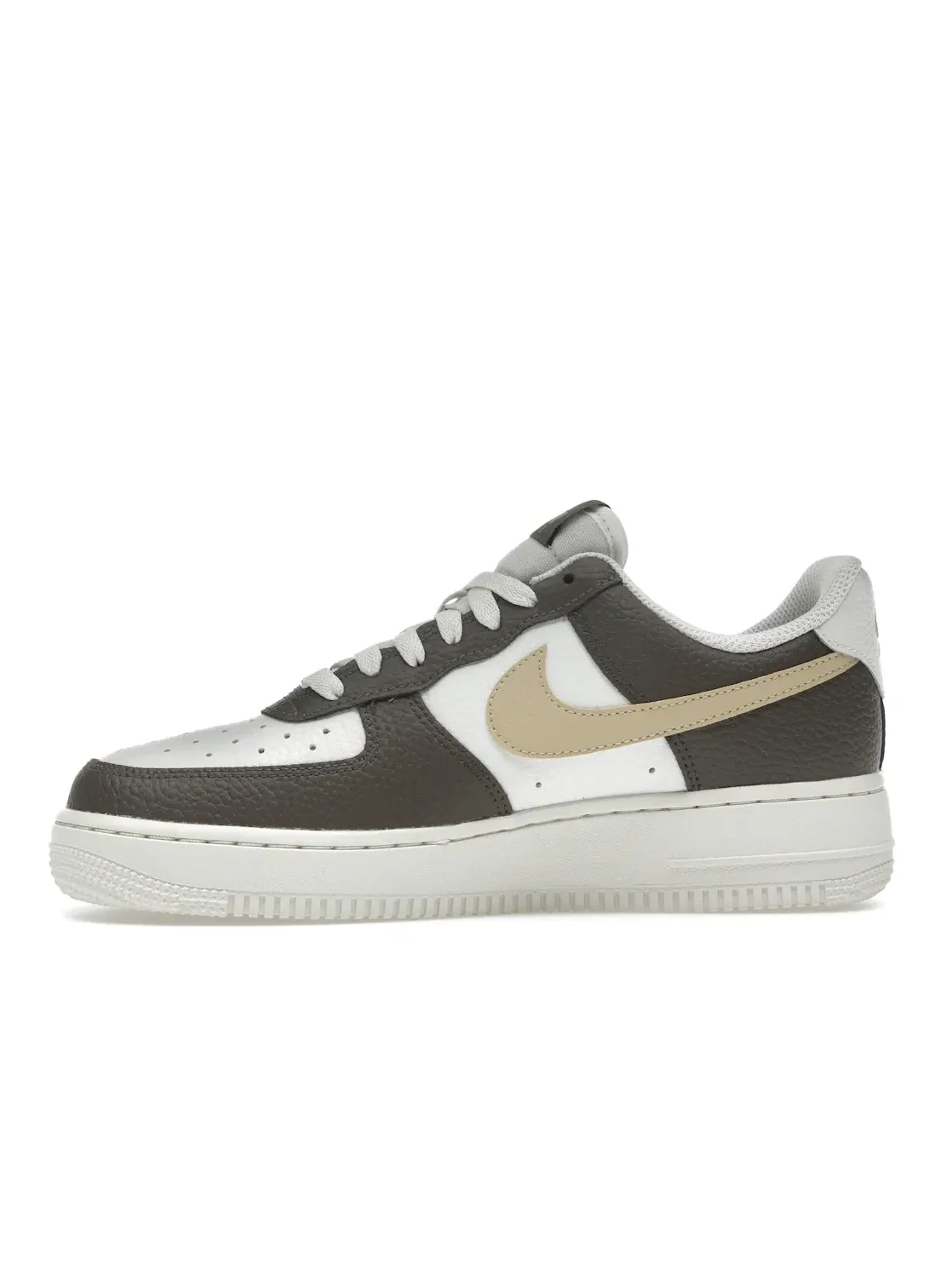 Женские кроссовки Lifestyle Nike Air Force 1 Low '07, Phantom/Sesame/Ironstone — изображение 3 из 4