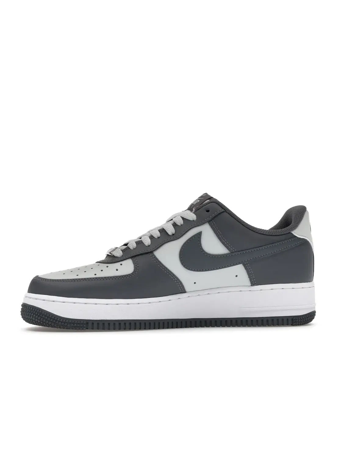 Мужские кроссовки Lifestyle Nike Air Force 1 Low '07 — изображение 3 из 4, темный серый/белый