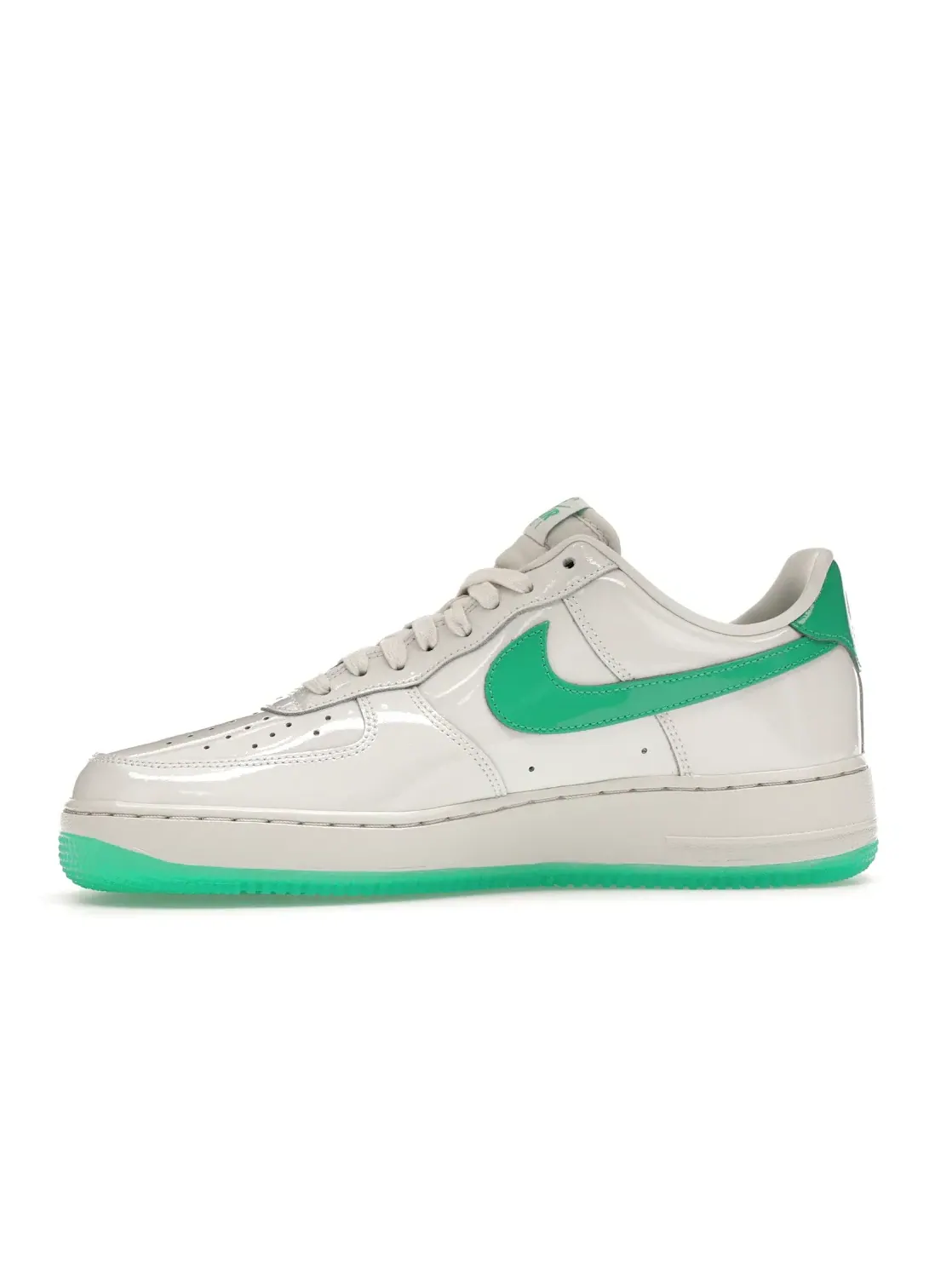 Мужские кроссовки Lifestyle Nike Air Force 1 Low '07 — изображение 3 из 4, платиновый/зеленый