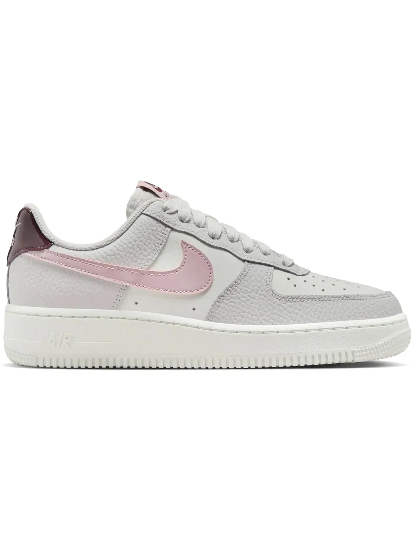 Женские кроссовки Lifestyle Nike Air Force 1 Low '07 — изображение 1 из 1, белый/серый/бордовый