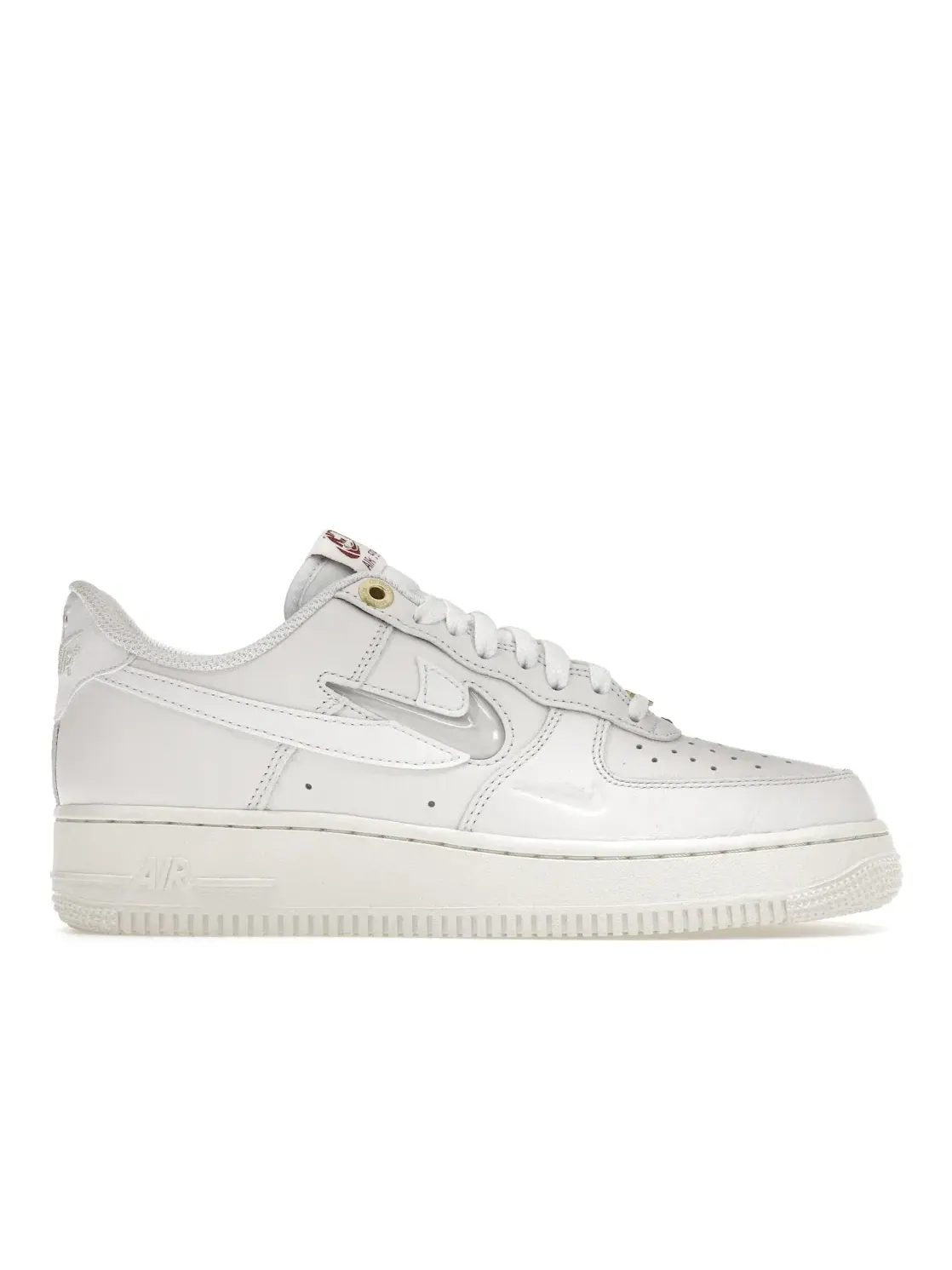 Женские кроссовки Lifestyle Nike Air Force 1 Low '07 Premium — изображение 1 из 4, белый//красный/белый