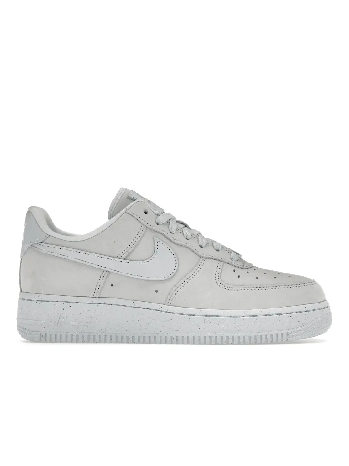 Женские кроссовки с перфорированным носком Nike Air Force 1 Low '07 PRM — изображение 1 из 4, синий