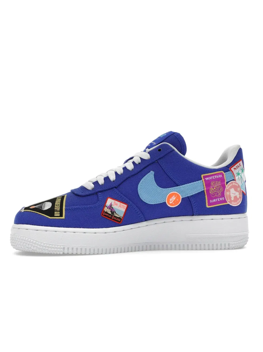 Женские кроссовки Lifestyle Nike Air Force 1 Low '07 PRM — изображение 3 из 4, синий/синий/белый