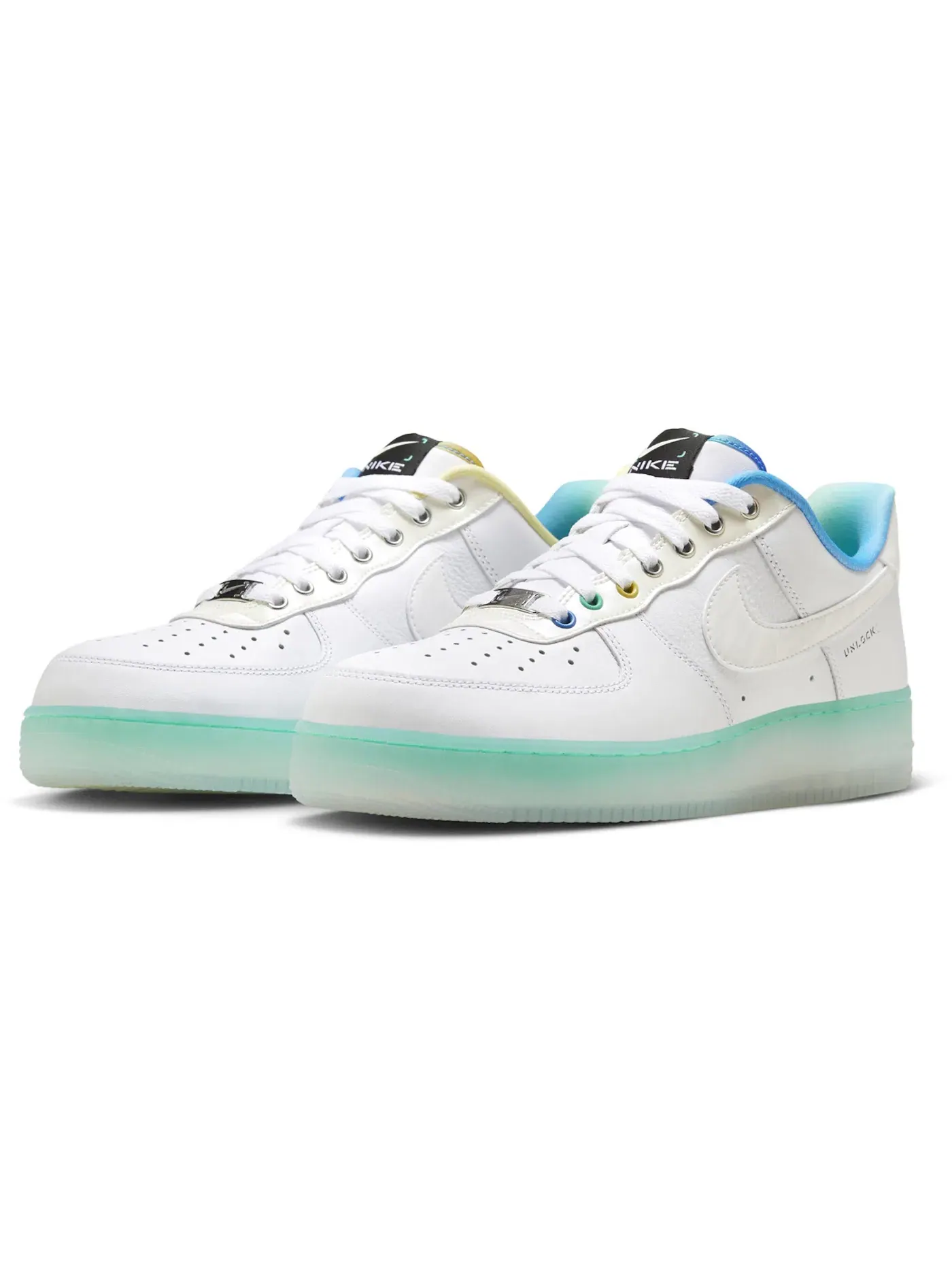 Мужские кроссовки для активного отдыха Nike Air Force 1 Low '07 PRM — изображение 2 из 4