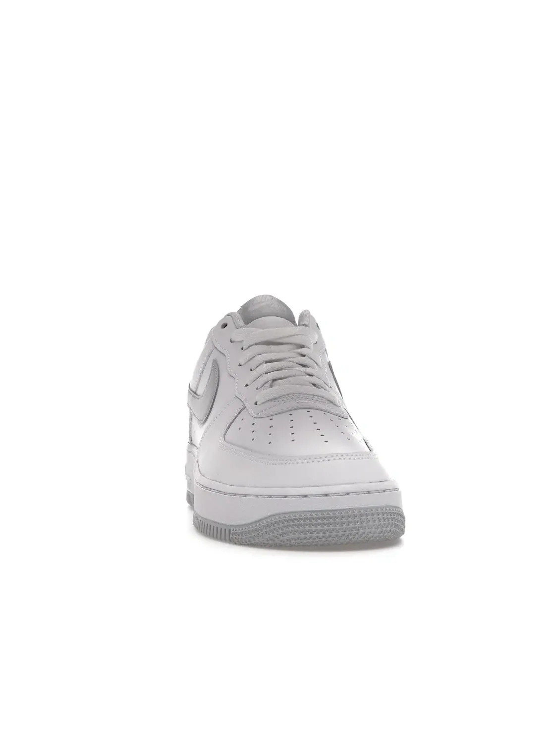 Мужские кроссовки Lifestyle Nike Air Force 1 Low '07 — изображение 2 из 4, белый/платиновый