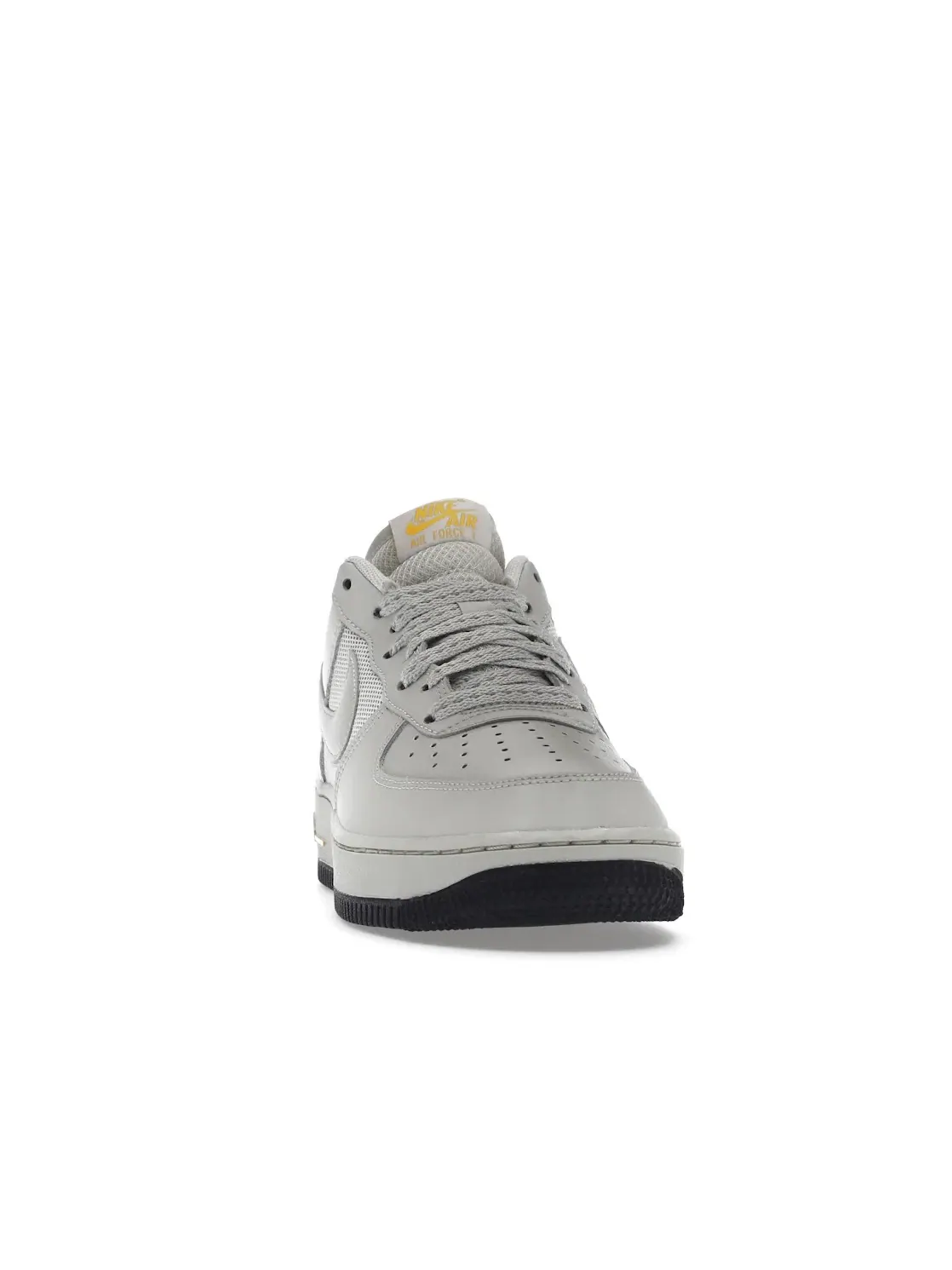 Мужские кроссовки Lifestyle Nike Air Force 1 Low '07 — изображение 2 из 4