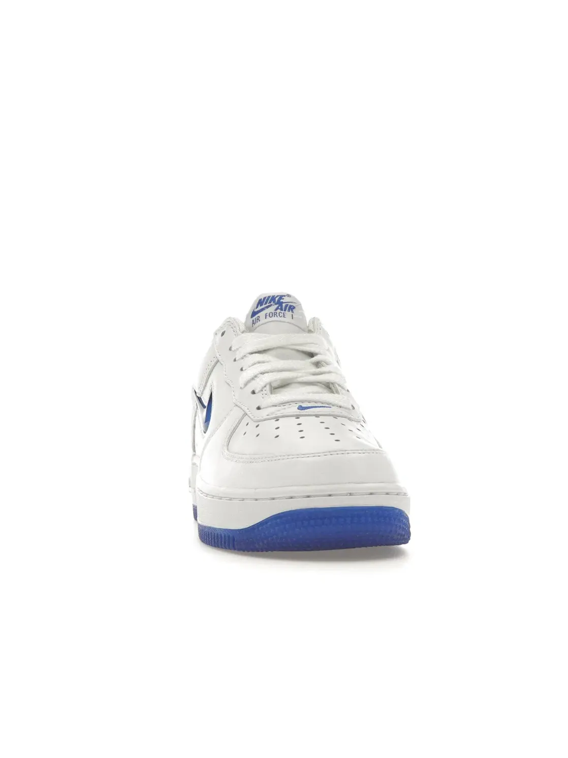 Мужские кроссовки Nike Air Force 1 Low '07 Retro — изображение 2 из 4, белый