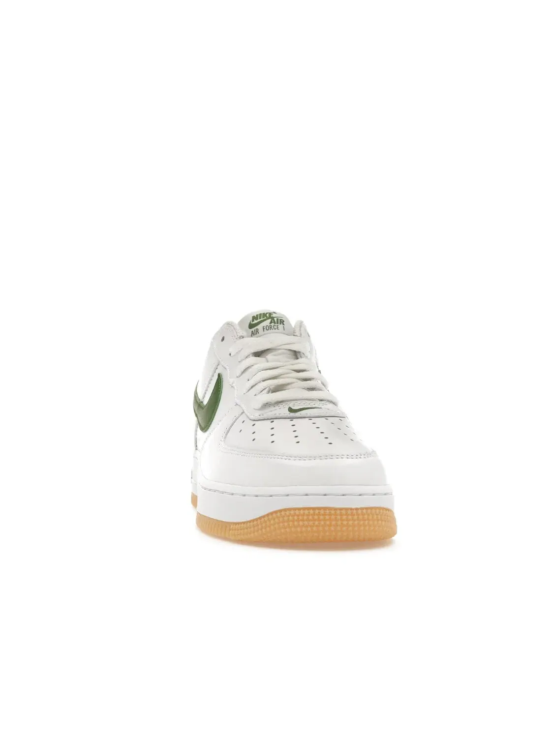 Мужские кроссовки с премиальной кожи Nike Air Force 1 Low Retro QS — изображение 2 из 4, белый/зеленый/желтый
