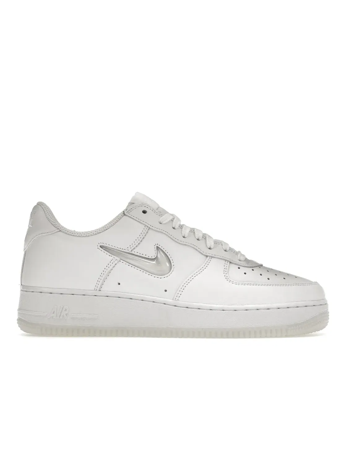 Мужские кроссовки с миниатюрным логотипом Nike Air Force 1 Low '07 Retro Nike — изображение 1 из 4, белый/белый-белый