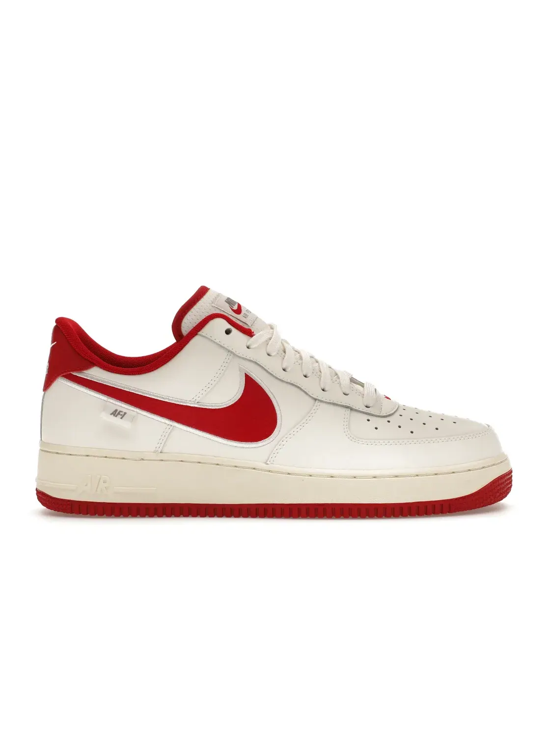 Мужские кроссовки Lifestyle Nike Air Force 1 Low '07 — изображение 1 из 4, красный