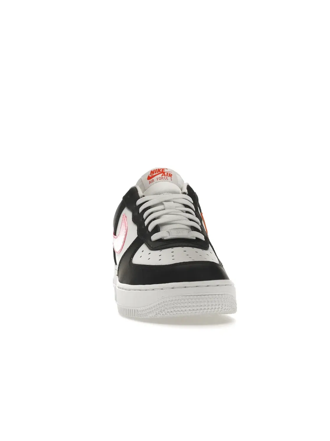 Женские кроссовки Lifestyle Nike Air Force 1 Low 07 — изображение 2 из 4, белый/черный//розовый