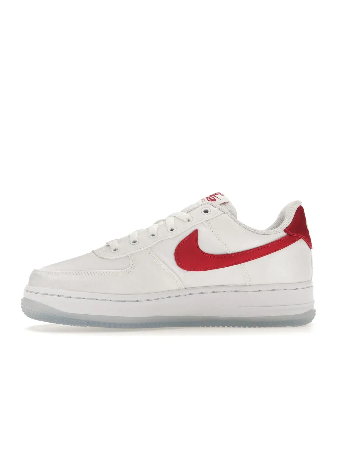 Женские кроссовки Lifestyle Nike Air Force 1 Low '07 — изображение 3 из 4, белый/красный