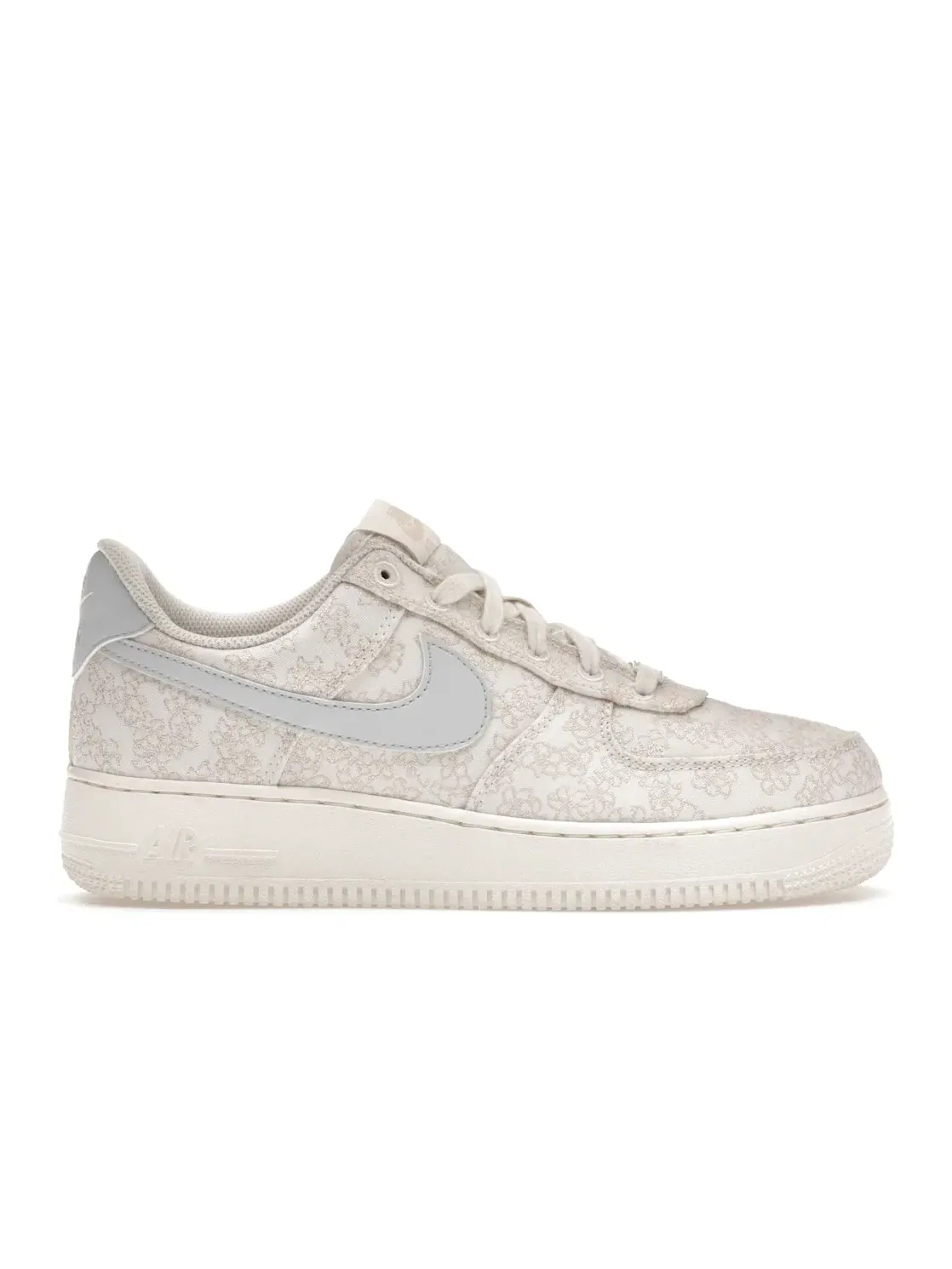 Женские кроссовки с принтом Nike Air Force 1 Low '07 SE Nike — изображение 1 из 4, мульти-///серый
